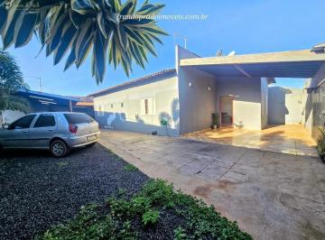 Casa · 185m² · 3 Quartos · 4 Vagas · Casa de esquina à venda no Oneida Mendes | Terreno amplo e excelente localização