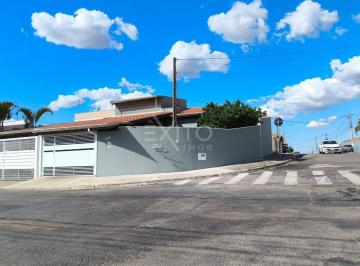 Casa · 162m² · 3 Quartos · 2 Vagas · Casa para venda em Pacaembu 2 de 162.00m² com 3 Quartos, 1 Suite e 2 Garagens