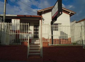 Casa · 70m² · 2 Quartos · Casa para venda em Centro de 70.00m² com 2 Quartos