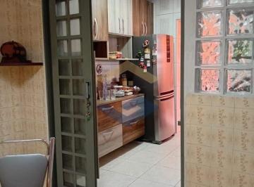 Casa · 130m² · 2 Quartos · 3 Vagas · Casa para alugar em Vila Rio Branco de 130.00m² com 2 Quartos e 3 Garagens