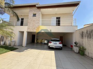 Casa · 250m² · 4 Quartos · 4 Vagas · Casa para venda em Vila Aeroporto de 250.00m² com 4 Quartos, 1 Suite e 4 Garagens