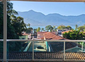 Casa de 3 quartos, São Sebastião · Casa Vista Mar