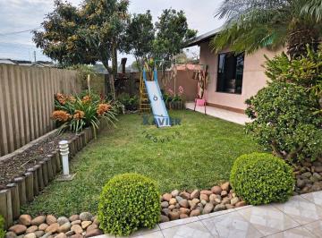 Casa · 250m² · 3 Quartos · 2 Vagas · Casa Alto Padrão em Vila Otto, Campo Largo/PR