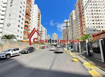 Apartamento de 3 quartos, Salvador · Rua dos Pintassilgos, 2/4, dependência, localizado