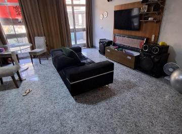 Apartamento en Venda de 3 quartos Pavuna · Parque Columbia - Rua Ruanda, Próx. da Crajubar, Apto Térreo, Living, Jantar, 3 Qtos, Suíte, 1 Vga.