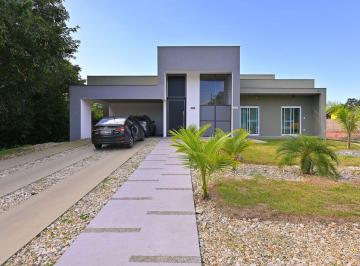 orifoem2ytyyywm1otzmotfh_md · Casa em condomínio à Venda em Bougainvillee V, Peruíbe - SP