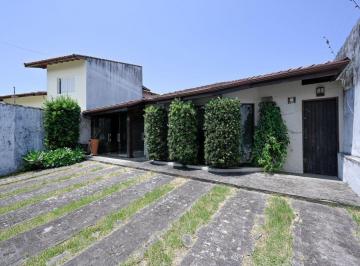 0x3crzc2ytyyogjlmtfhmzc5_md · Casa à Venda em Jardim Ribamar, Peruíbe - SP