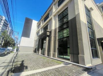 Comercial · 2000m² · 8 Vagas · Galpão / Depósito / Armazém com 1 Quarto para alugar, 2000m² - Casa Verde