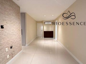 Apartamento · 77m² · 2 Quartos · 1 Vaga · Apartamento residencial à venda em Botafogo, Rio de Janeiro, com suíte e vista para a montanha