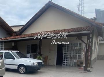 Casa · 129m² · 3 Quartos · 10 Vagas · Espaçosa Casa Isolada à Venda em Solemar - Praia Grande, 3 Quartos