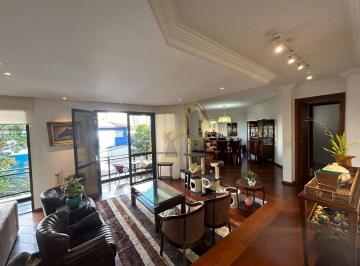 Apartamento · 290m² · 4 Quartos · 3 Vagas · Espetacular Apartamento de 290m² com Living Amplo, Sacada e Lazer Completo