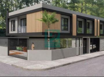 Casa · 91m² · 2 Quartos · 1 Vaga · Oportunidade!! Sobrado Novo em Bombas - Bombinhas/SC