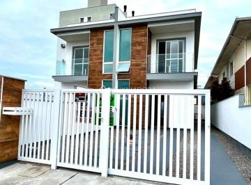 Casa · 118m² · 3 Quartos · Sobrado moderno com 3 dormitórios e vista privilegiada em Nova Palhoça