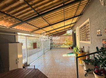 Casa · 120m² · 4 Quartos · 2 Vagas · CASA TÉRREA  NA QE 30 DO GUARÁ II