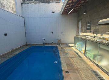 8dpb6fg2ytg0ytixy2iyzdkx_md · Casa com Piscina Mobiliada 2 quartos 1 suíte na Vila Tupi – Praia Grande/SP