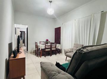iwvm3ti2ytg3mtzmnwrhn2qw_md · Casa com 4 quartos, quintal e churrasqueira na Vila Tupi - Praia Grande/SP