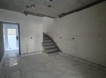 iscrequ2ytg3otuzzdjhy2mz_md · Sobrado Novo com 2 Dormitórios e Área Gourmet no Tupi, Praia Grande