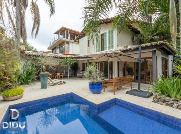 Casa · 550m² · 5 Quartos · 5 Vagas · Casa no condomínio Condominio Vila Verde para venda com 5 quartos, sendo 4 suítes, 550m²