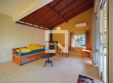 Casa · 300m² · 2 Quartos · 2 Vagas · Casa para Aluguel - Cachoeira do Bom Jesus, 2 Quartos,  300 m2 - Florianópolis