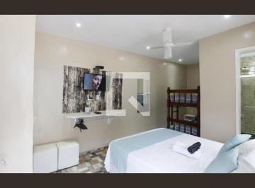 Apartamento · 25m² · 1 Quarto · 1 Vaga · Apartamento para Aluguel - Peró, 1 Quarto, 25 m² - Cabo Frio