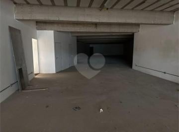 Comercial · 1500m² · 8 Vagas · Prédio Comercial para venda e aluguel em Centro de 1500.00m² com 8 Garagens