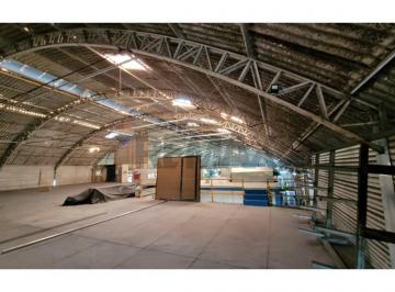 Comercial · 3800m² · Galpão / Depósito / Armazém para venda em Portão de 3800.00m²