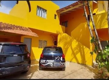 Casa · 335m² · 4 Quartos · Sobrado com ponto comercial ótima localização.