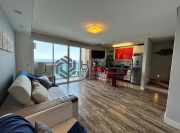 Foto · Apartamento com varanda gourmet vista mar e lazer na Enseada, Guarujá