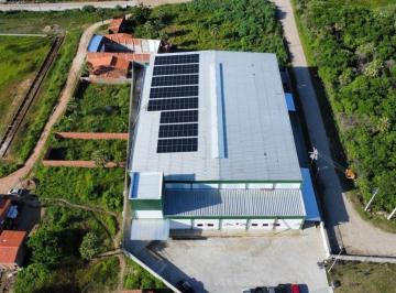 Comercial , Maranguape · Vendo indústria de calçados medindo 2.596 mt de área, com todo equipamento de porteira fechada