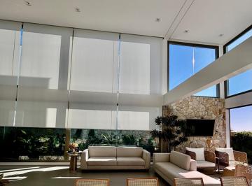 Casa · 424m² · 3 Quartos · 3 Vagas · Residência Contemporânea Arquitetada por Alexandre Chaguri no Alphaville Nova Esplanada I