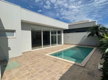 Casa · 266m² · 3 Quartos · 2 Vagas · Casa para alugar em Condomínio Vila Toscana de 266.00m² com 3 Quartos, 3 Suites e 2 Garagens