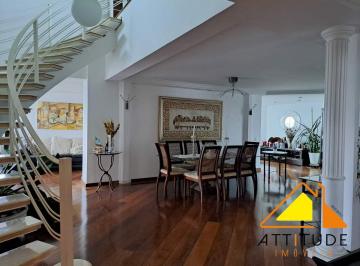 Apartamento · 600m² · 3 Quartos · 4 Vagas · Cobertura para venda em Centro de 600.00m² com 3 Quartos, 3 Suites e 4 Garagens