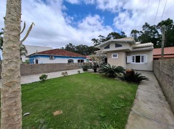 Casa · 190m² · 2 Quartos · 2 Vagas · Casa em Laguna – 100% Financiável