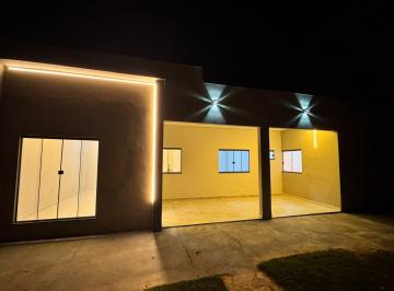 Casa de 3 quartos, Valparaíso de Goiás · CASA 3/4 COM SUITE EM LOTE DE 360M2 A 200M DA BR 040