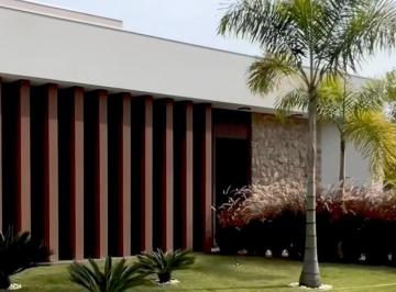 Casa de 4 quartos, Alambari · Linda e Moderna Casa em Condomínio Residencial Pinheiros do Lago