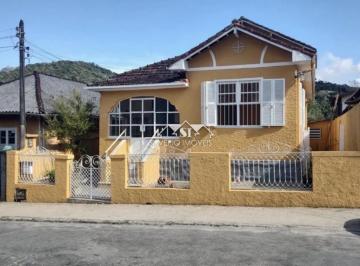 Foto-Imovel-ID070170No0016-casa-castrioto-petropolis--17875276789949.jpeg · Imoveis - em Castrioto