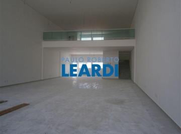 img0 · Casa com 1 Quarto(s) e 1 banheiro(s) para Alugar, 350 m² por R$ 12000 / Mês