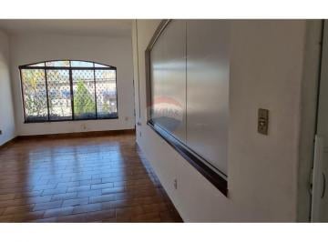 Comercial · 410m² · Imóvel Comercial para alugar em Centro de 410.00m²