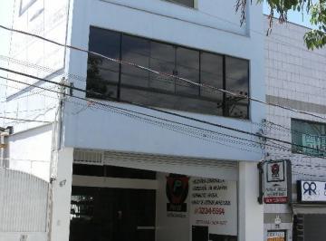 Comercial · 235m² · 2 Vagas · Imóvel Comercial para venda em Centro de 235.00m² com 2 Garagens