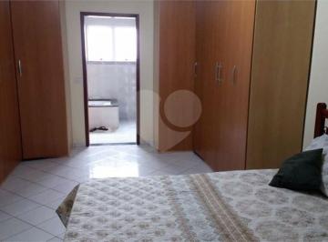 Casa · 268m² · 4 Quartos · 4 Vagas · Casa para venda em Bairro Inválido de 268.00m² com 4 Quartos, 1 Suite e 4 Garagens