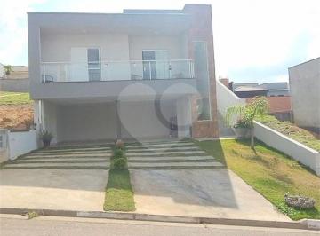 Casa · 170m² · 3 Quartos · 4 Vagas · Casa para venda em Bairro Inválido de 170.00m² com 3 Quartos, 1 Suite e 4 Garagens
