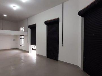 Comercial · 124m² · Loja para alugar em Centro de 124.00m²