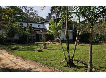 Terreno · 367m² · 2 Quartos · 3 Vagas · Chácara para venda em Vila Do Rio Cachoeira de 366.86m² com 2 Quartos, 2 Suites e 3 Garagens