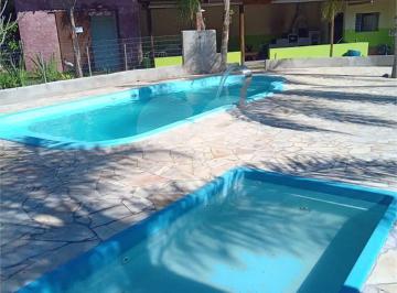 Terreno · 260m² · 3 Quartos · 4 Vagas · Chácara para venda em Ivoturucaia de 260.00m² com 3 Quartos e 4 Garagens