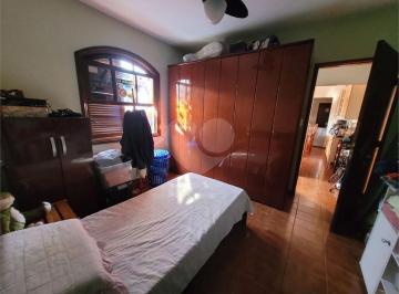 Casa · 204m² · 3 Quartos · 1 Vaga · Casa para venda em Vila Nova Esperia de 204.00m² com 3 Quartos, 1 Suite e 1 Garagem