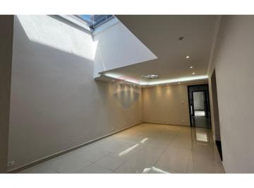 Casa · 309m² · 3 Quartos · 4 Vagas · Casa para venda em Nova Arujá de 309.00m² com 3 Quartos, 1 Suite e 4 Garagens