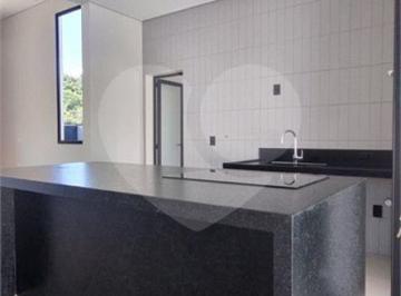 Casa · 244m² · 3 Quartos · 4 Vagas · Casa para venda em Vila Maringá de 244.00m² com 3 Quartos, 3 Suites e 4 Garagens