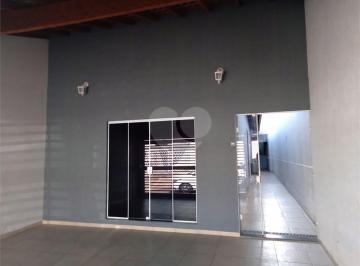 Casa · 100m² · 2 Quartos · 2 Vagas · Casa para venda em Bairro Inválido de 100.00m² com 2 Quartos, 1 Suite e 2 Garagens