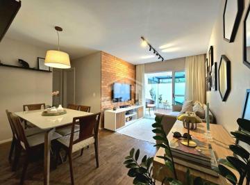26e241fcd70e8df4671a2d974a717c9c4d8150d6 · Apartamento garden à venda no Jardim Cascata, Teresópolis: 98 m², 2 quartos, 1 suíte e padrão Algarv