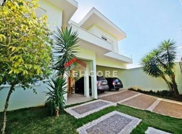 Casa · 261m² · 4 Quartos · 4 Vagas · Casa em Rua Guido Bianchi - Parque da Figueira - Paulínia/SP